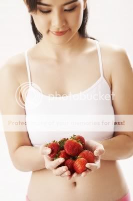 holding_strawberries.jpg